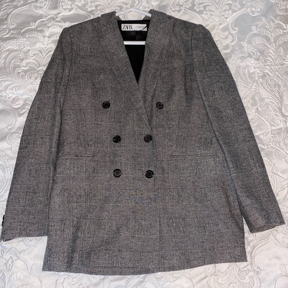 Zara: Grey & Black Plaid Double Breasted Blazer - Picture 1 of 4